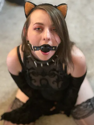 OnlyFans cuenta kitty_bondage header 2