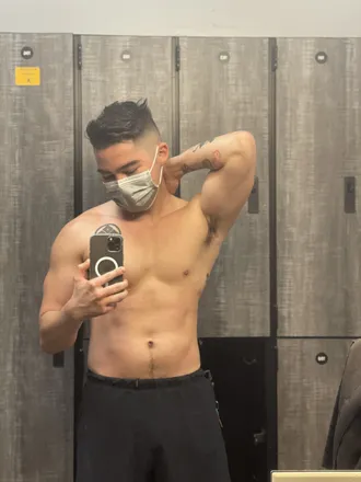 OnlyFans cuenta mitsuru_n header 2