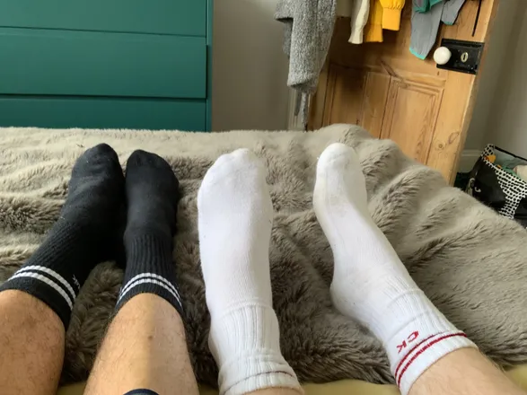 OnlyFans account  twinkfeetpictures header 2