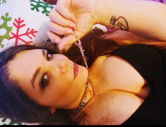 OnlyFans cuenta gmarie0201 header 2
