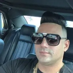 OnlyFans cuenta rikikuba avatar 1