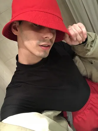 OnlyFans account  santiagoruiiiz header 2