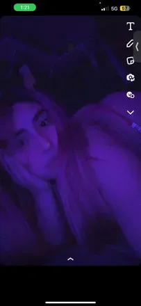 OnlyFans cuenta heluvsscarlett avatar 1