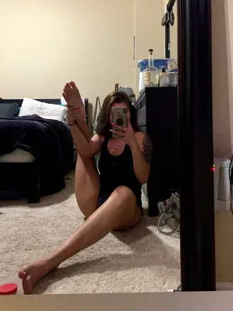 OnlyFans cuenta henessy817 avatar 1