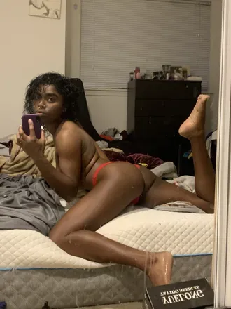 OnlyFans cuenta robyn_love avatar 1