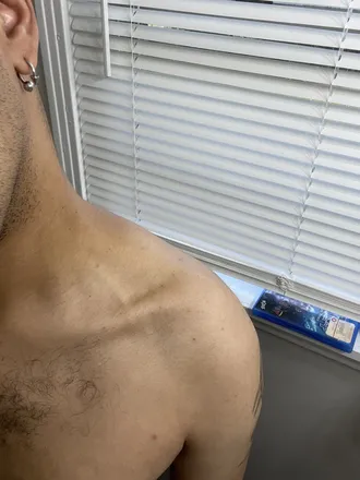 OnlyFans cuenta xavierg13 header 2