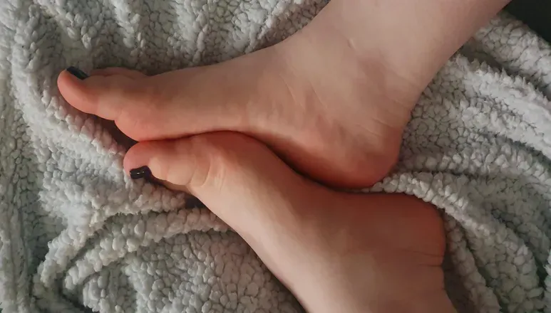 OnlyFans cuenta foot_ed01 header 2