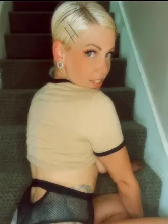 OnlyFans cuenta abitmoredangerhasretired avatar 1