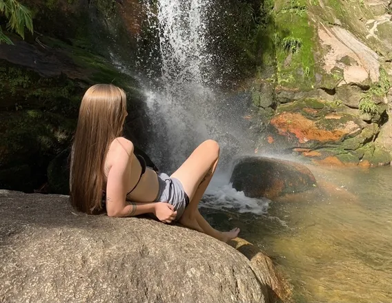 OnlyFans cuenta bebel_g header 2