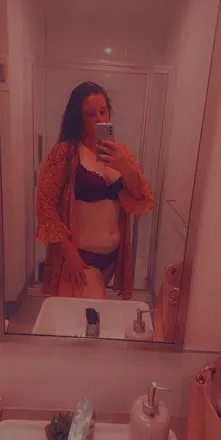 OnlyFans cuenta thereal.b header 2