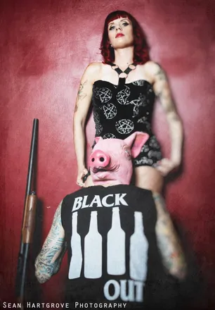 OnlyFans cuenta outlawmoon header 2