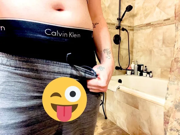 OnlyFans cuenta mickiedean header 2