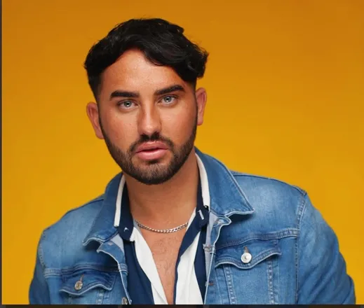 OnlyFans cuenta hughiemaughanofficial header 2