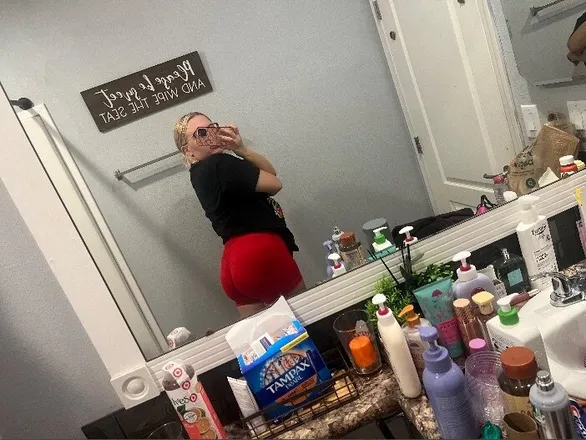 OnlyFans cuenta raenova18 header 2