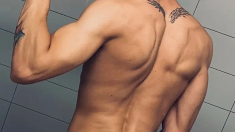 OnlyFans cuenta damnright93 header 2