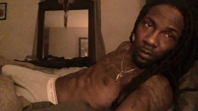 OnlyFans cuenta dreads_tatts header 2