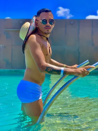 OnlyFans account  euucaca avatar 1