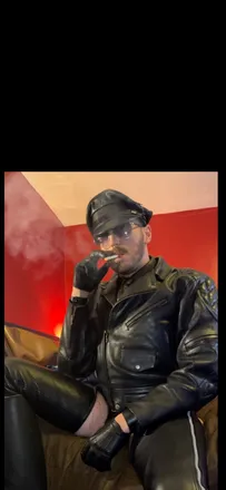OnlyFans account  leatherguy01 header 2