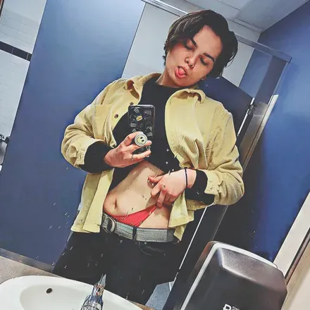 OnlyFans cuenta lucky-day avatar 1