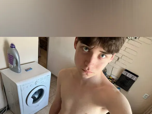 OnlyFans cuenta trixxxroyals header 2