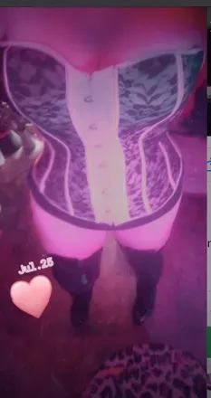 OnlyFans cuenta klassykyndra1 avatar 1