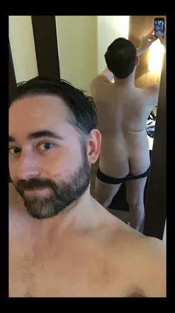 OnlyFans cuenta chrixxxmas42 header 2
