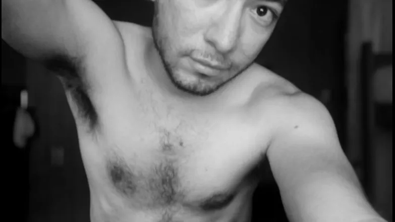 OnlyFans cuenta kikesanvinar header 2