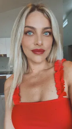 OnlyFans account  caseylacey avatar 1