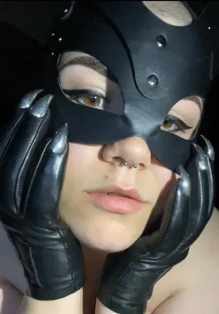 OnlyFans account  thickchickskye avatar 1