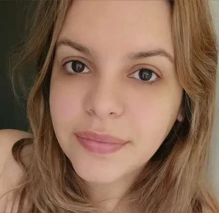 OnlyFans account  yourlatingirlfriend avatar 1
