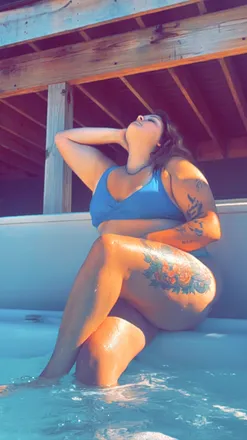 OnlyFans cuenta tattoogirl2001 header 2