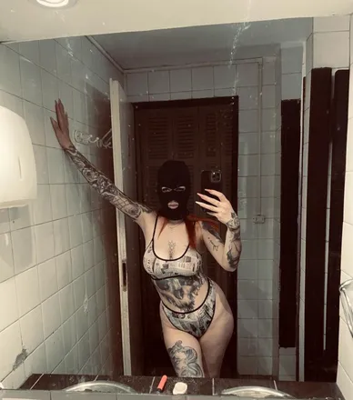 OnlyFans cuenta lourdezz header 2