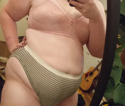OnlyFans cuenta collegetgirl header 2