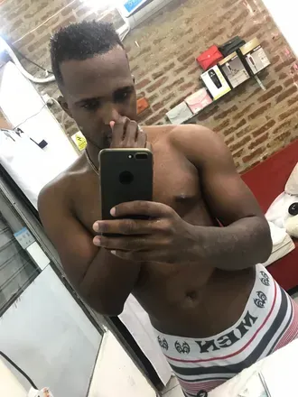 OnlyFans cuenta thekingboy17 avatar 1