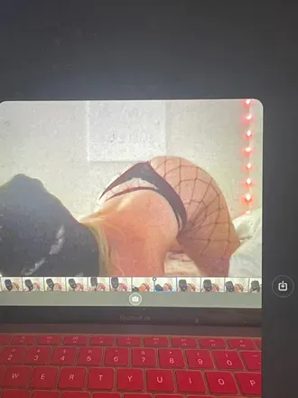 OnlyFans cuenta bernicole header 2