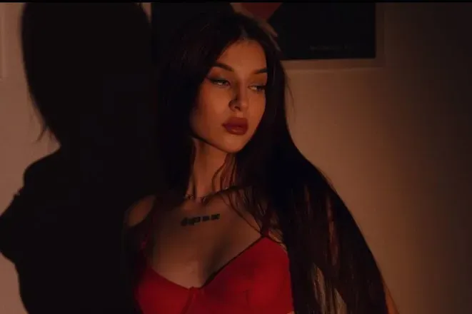 OnlyFans cuenta nicoleelliiee avatar 1