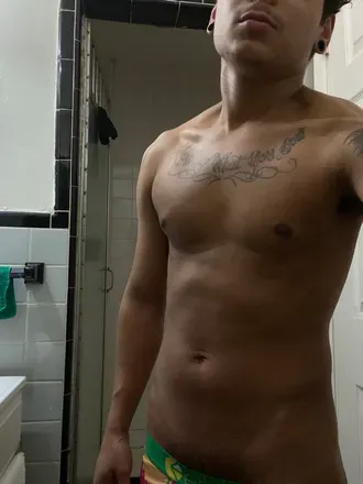 OnlyFans cuenta playboypapisuave avatar 1