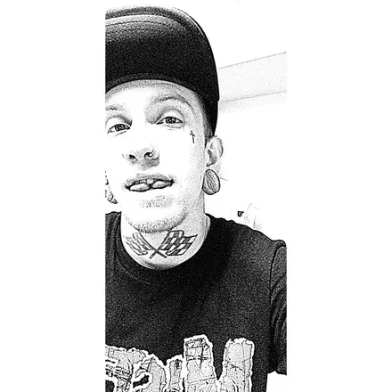 OnlyFans cuenta isaac2tongues header 2