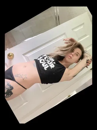 OnlyFans cuenta scumkitty header 2