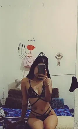 OnlyFans account  ahtzirilara avatar 1