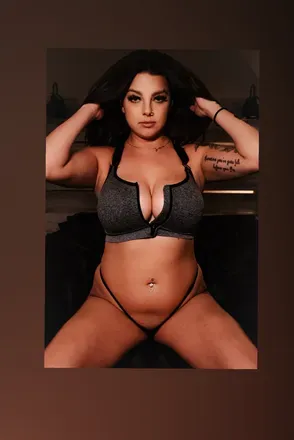OnlyFans cuenta allie_marie97 avatar 1
