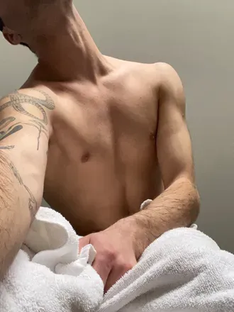 OnlyFans account  seveninchcawk avatar 1
