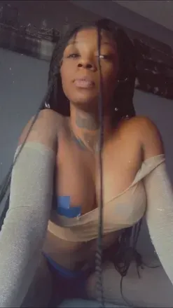 OnlyFans cuenta novvakanne avatar 1