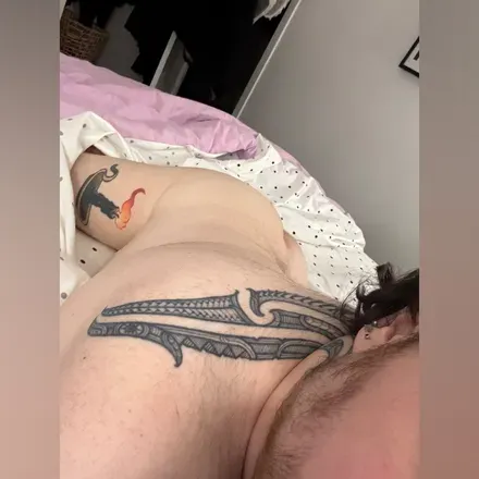 OnlyFans of hushh0ney