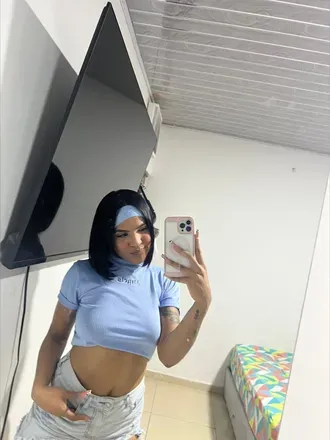 OnlyFans cuenta karola210101 avatar 1