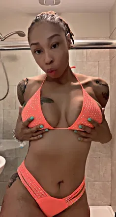 OnlyFans cuenta cryssie.badd avatar 1