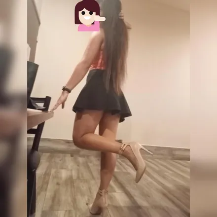 OnlyFans cuenta bella-mia1 header 2