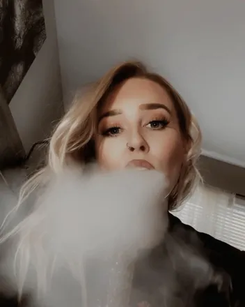 OnlyFans cuenta lolabunnyshigh header 2