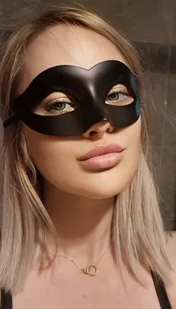 OnlyFans cuenta hotblondewife86 avatar 1