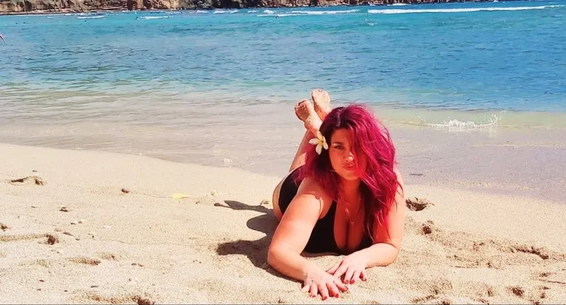 OnlyFans account  ginatoomuchwoman header 2